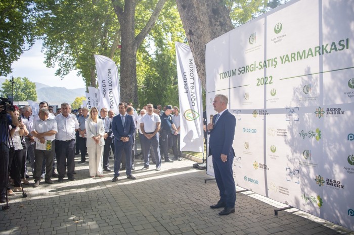 İsmayıllıda toxum sərgi-satış yarmarkası keçirildi - FOTOLAR