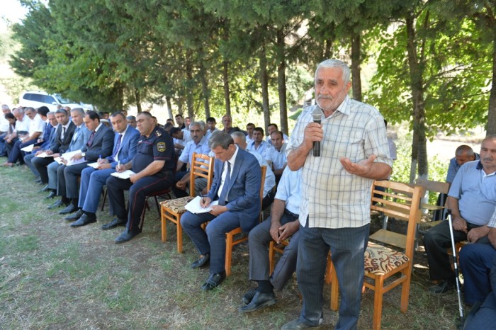 Taleh Qaraşov səyyar qəbul keçirdi - FOTOLAR