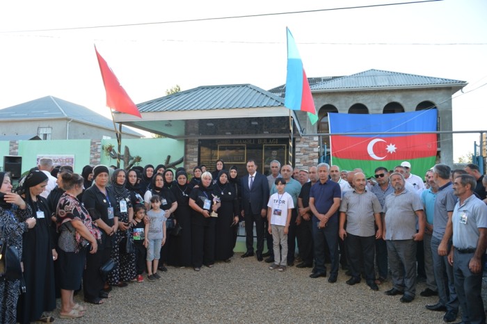 Taleh Qaraşov şəhid bulağının açılışında iştirak etdi - FOTOLAR