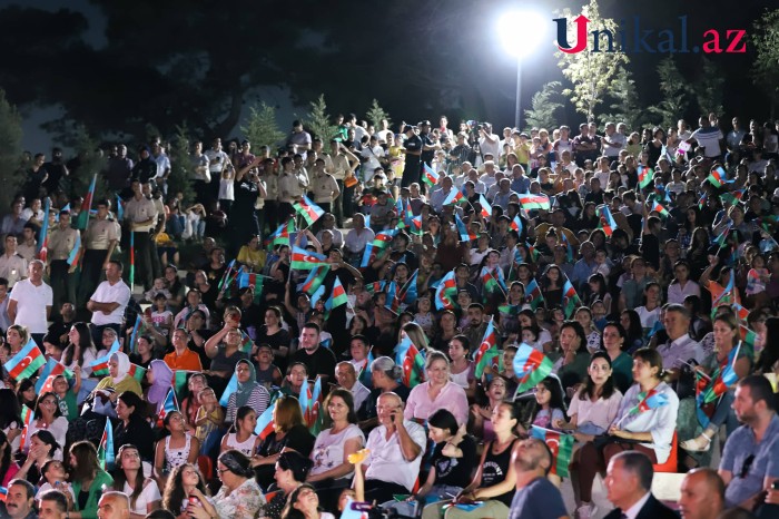 Xətaidəki "Heydər Parkı"nda Laçınla bağlı konsert keçirilib - FOTOLAR