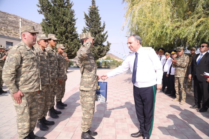 Baş prokuror Qarabağdakı hərbi hissələrdə olub - FOTOLAR