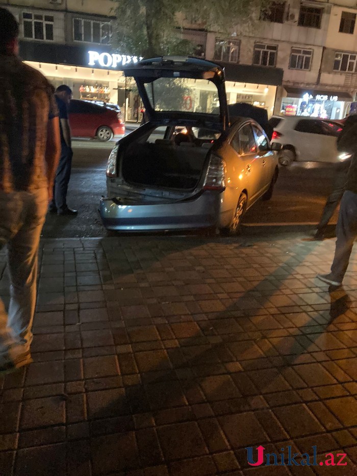 Bakıda “Hyundai” qəza törətdi - Sürücü yaralandı (VİDEO)