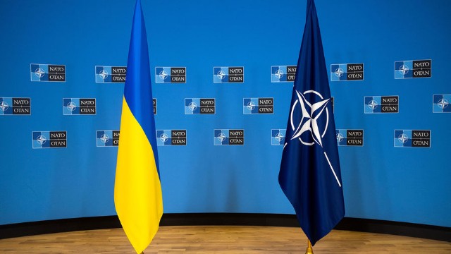 "Ukrayna NATO-ya sürətləndirilmiş prosedurla müraciət edir"Ukrayna prezidenti