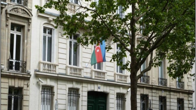 Ermənilər Fransada Azərbaycan səfirliyinin binasına qırmızı boyaATIB