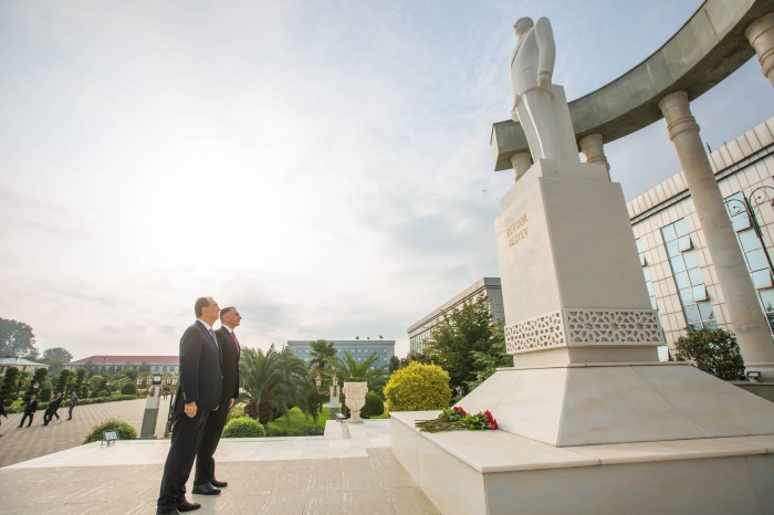 Rəşad Nəbiyev Lənkəran şəhərində vətəndaşları qəbul etdi 