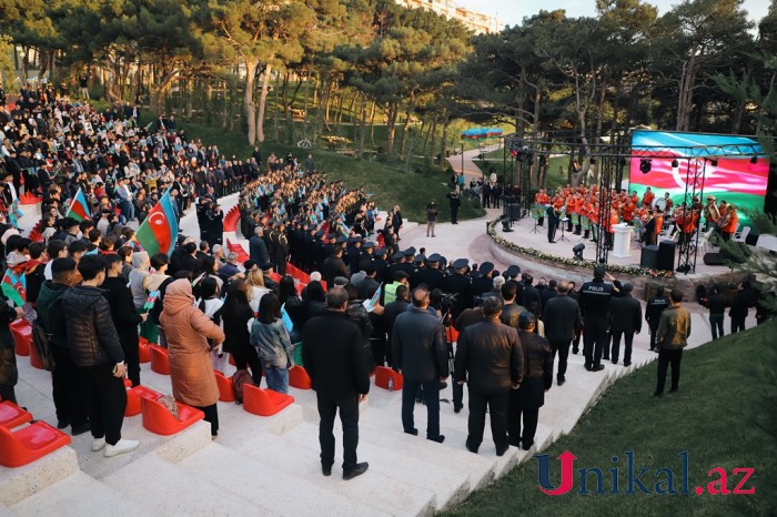 Xətai rayonunda Zəfər Gününə həsr olunmuş konsert proqramı təşkil olunub - FOTOLAR