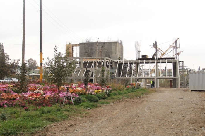 Niyazi Bayramov Gəncə Ekoloji Park Kompleksindəki tikinti işləri ilə tanış olub - FOTO