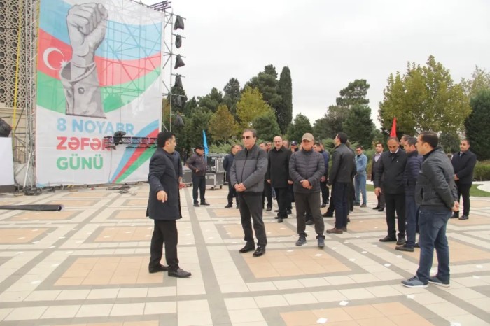 Gəncə Zəfər gününü qeyd etməyə hazırlaşır - FOTO