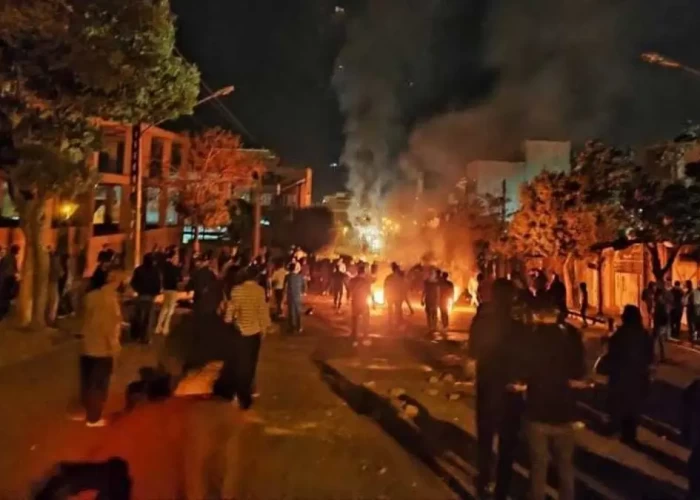 İranda etirazlar zamanı 328 nəfər öldürülüb