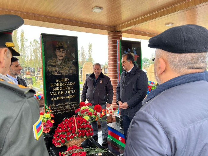 Taleh Qaraşov şəhidlərin məzarlarını ziyarət etdi - FOTOLAR