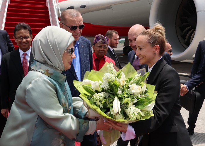 Ərdoğan İndoneziyaya getdi - FOTO