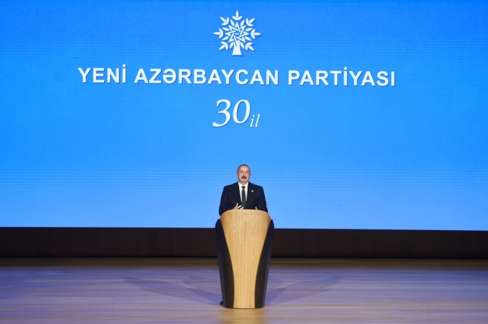 Prezident YAP-ın 30 illik tədbirində - VİDEO (YENİLƏNİB)