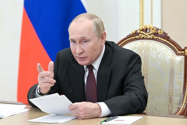 Putin yenidən Təhlükəsizlik Şurasını çağırdı