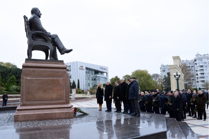 Xətai rayonunda “Əbədiyaşar Lider” mövzusunda anım tədbiri keçirildi - FOTO