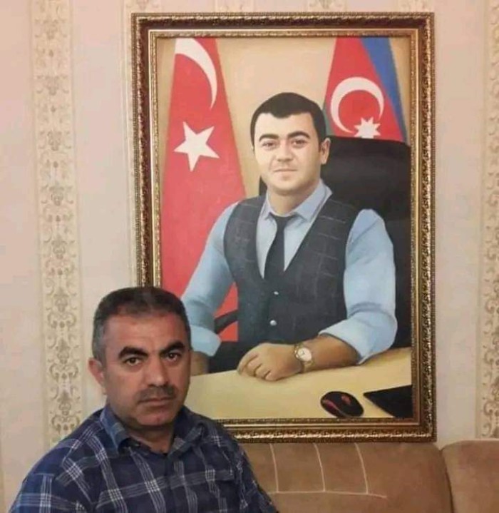 17 bıçaq zərbəsi ilə öldürülən şəhidin əmisi imiş - FOTOLAR