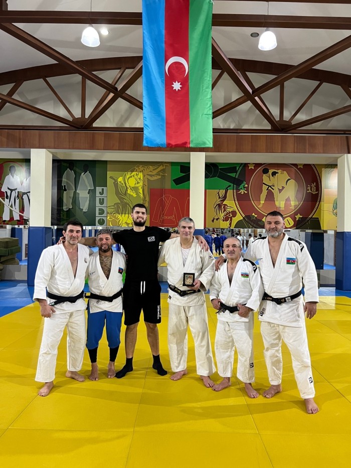 Azər Əsgərova medal təqdim olundu - FOTOLAR Azər Əsgərova medal təqdim olundu - FOTOLAR