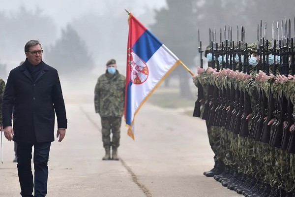 Serbiya prezidenti orduya "hazır ol" əmrini verdi