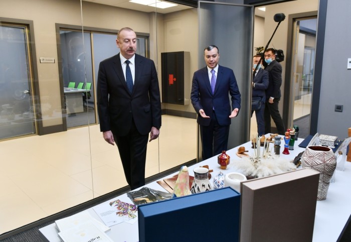Prezident 5 saylı DOST Mərkəzinin açılışında - FOTOLAR (YENİLƏNİB)