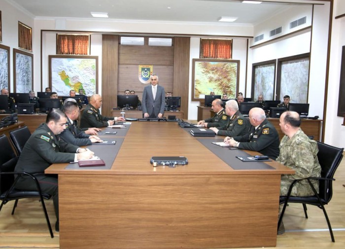 Prezidentin səlahiyyətli nümayəndəsi Naxçıvanda ordunun fəaliyyəti ilə MARAQLANDI