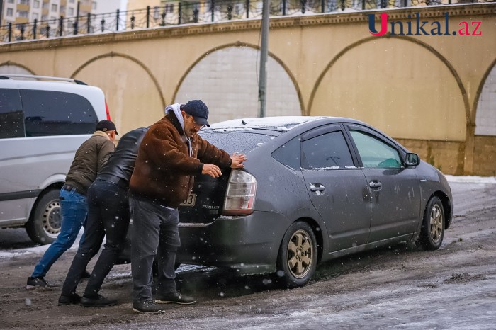 Qarlı Bakıdan FOTOLAR