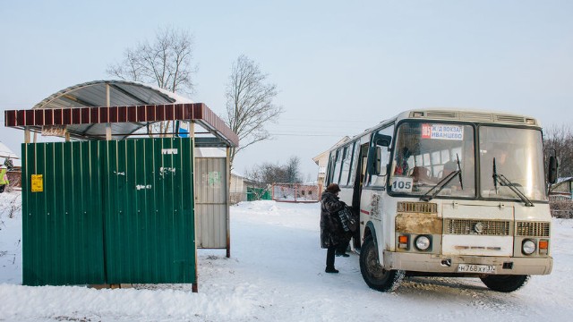 Özbəkistan Rusiya və Qazaxıstana beynəlxalq avtobus reyslərini dayandırdı