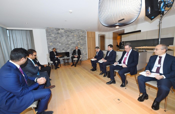 Prezident Davosda "Adani Group" şirkətinin təsisçisi və sədri ilə görüşdü - YENİLƏNİB (FOTO)