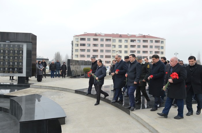 Lənkəranda 20 Yanvar şəhidlərinin xatirəsi anıldı - FOTOLAR