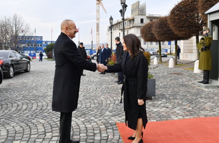 Azərbaycan və Macarıstan Prezidentlərinin təkbətək görüşü oldu - FOTOLAR