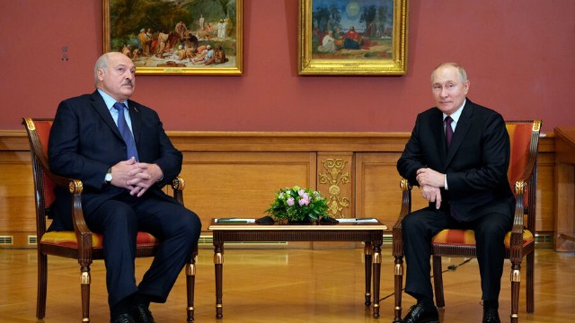Putinlə Lukaşenko bunları müzakirə etdi 