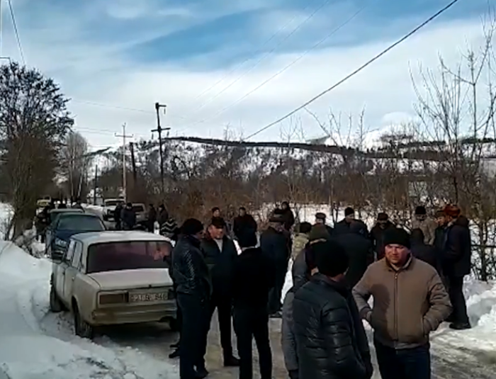 Zəlzələdə həlak olan Samirlə vida mərasimi keçirilir - FOTO