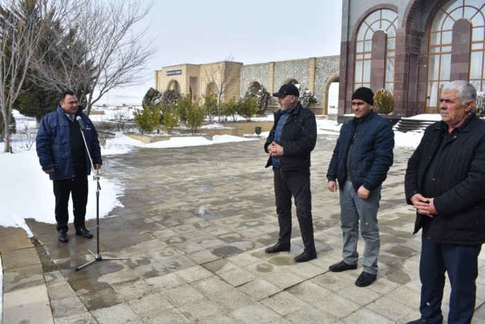 Qobustandakı "Açıq mikrofon" aksiyasında 8 müraciət ünvanlandı - FOTO