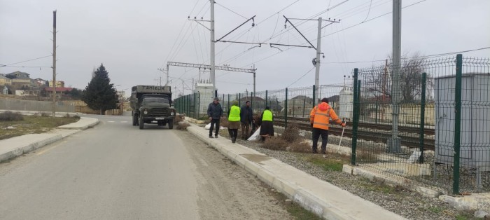 Abşeronda abadlıq-təmizlik işləri davam etdrilir - FOTOLAR