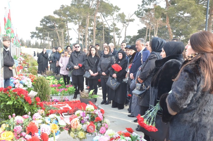 Vətən Müharibəsi Qəhrəmanının anım mərasimi keçirildi - FOTOLAR