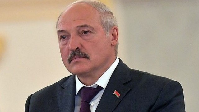 Lukaşenko 17 ildən sonra Tehrana rəsmi səfər edib - VİDEO