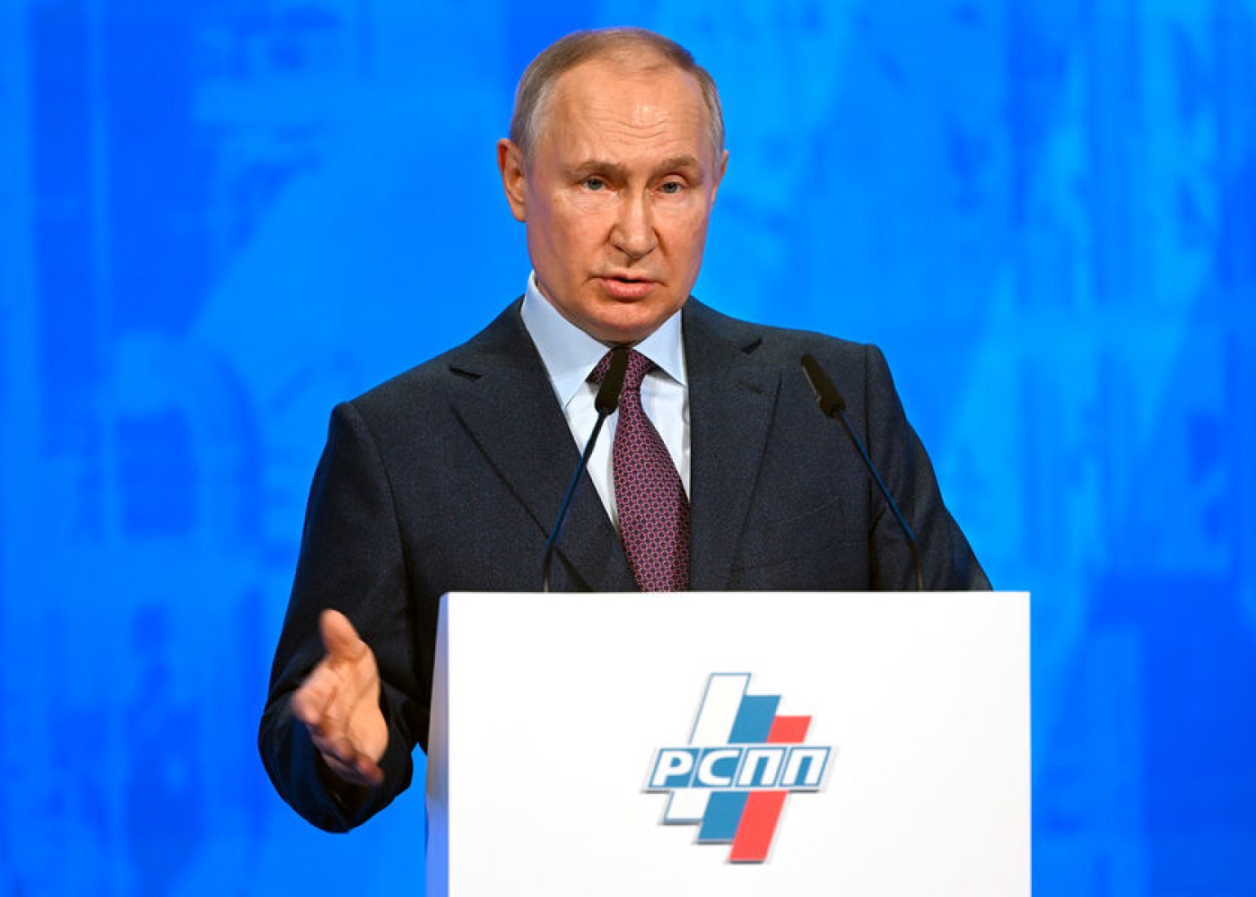 Putin Azərbaycandan keçən marşrutun daha tez tikilməsini tələb etdi