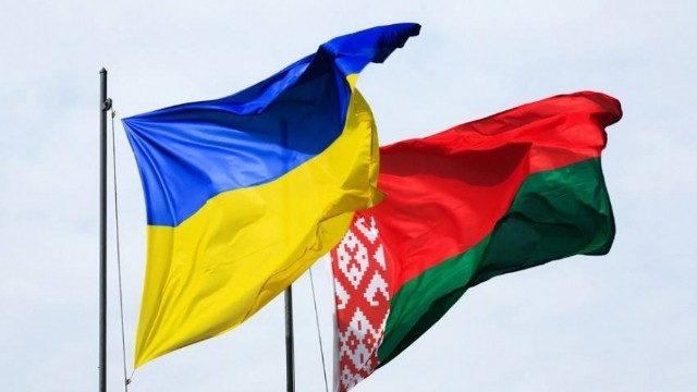 Ukrayna Belarusdakı səfirini geri çağırır