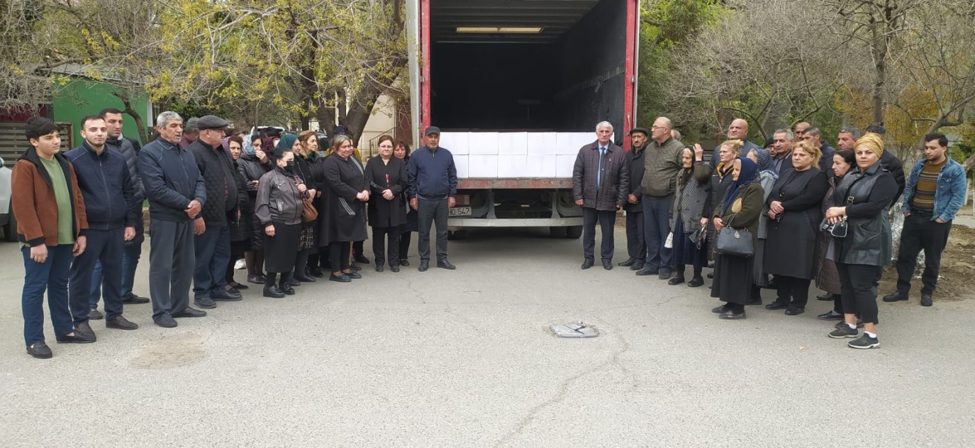 Ağalar Vəliyev şəhid və qazi ailələrinə bayram sovqatları göndərdi - FOTOLAR