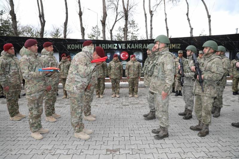 Türkiyədə Azərbaycan hərbçiləri belə qarşılandı - FOTO