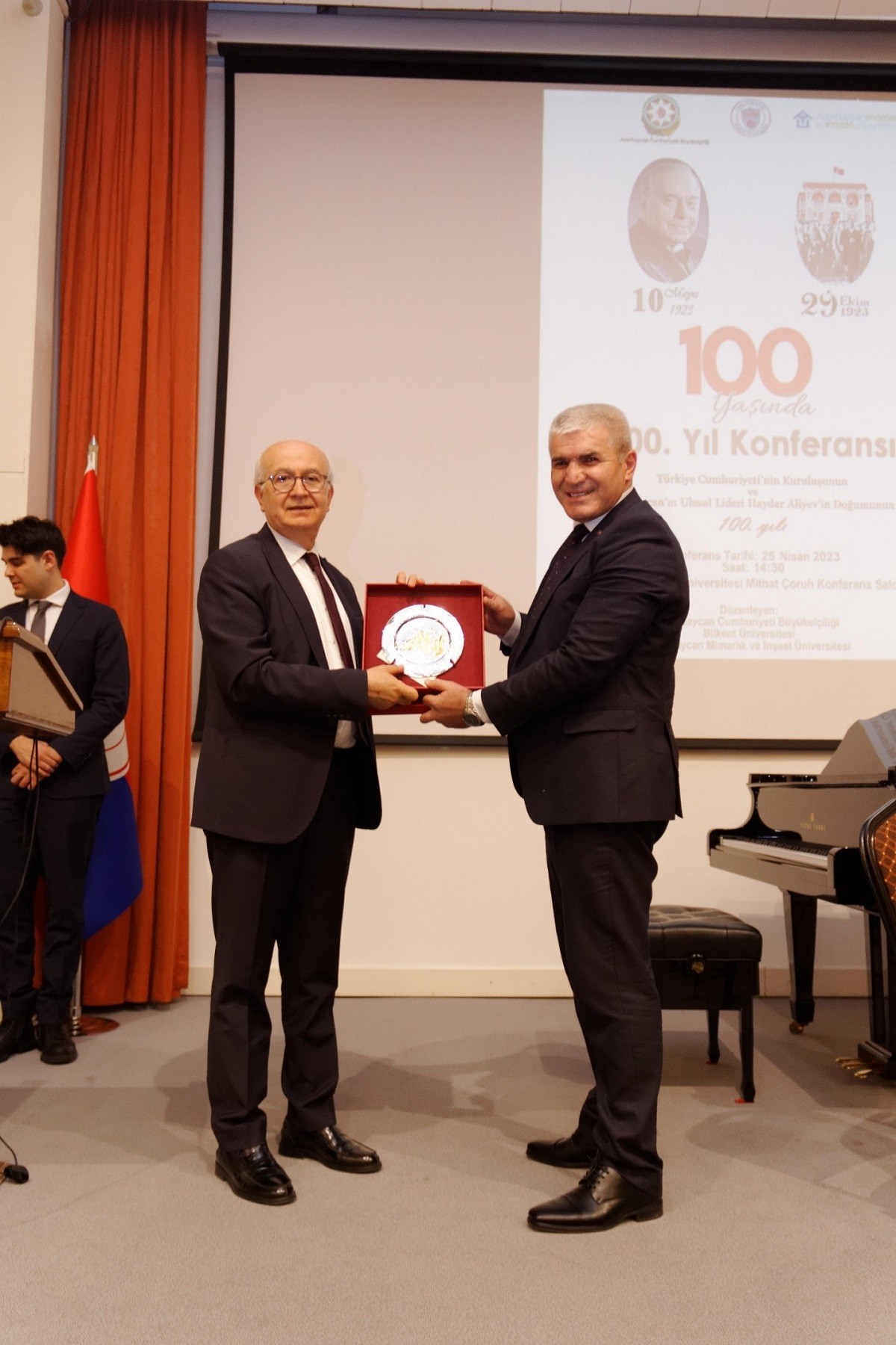 AzMİU-nun təşkilatçılığı ilə Bilkent Universitetində konfrans keçirildi - FOTOLAR