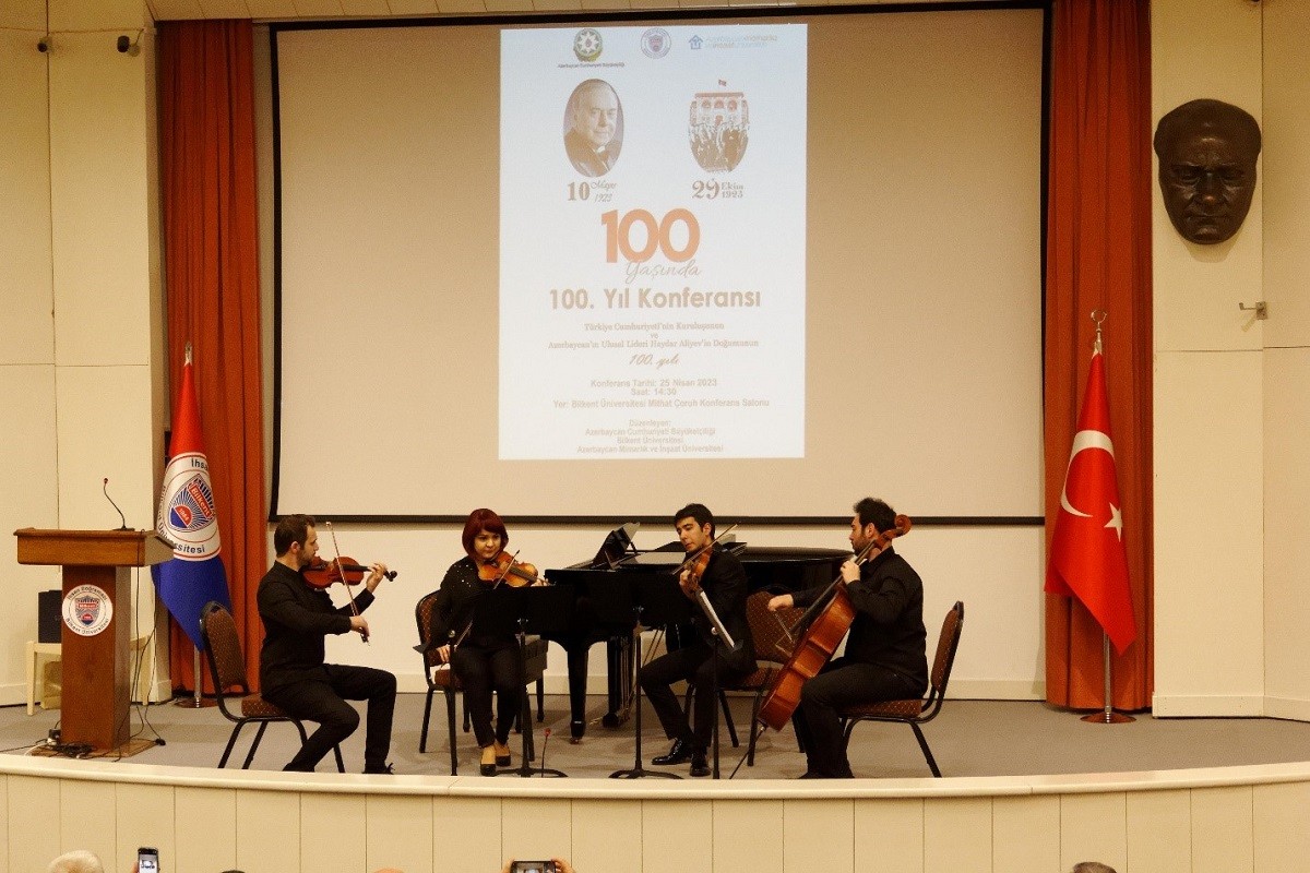 AzMİU-nun təşkilatçılığı ilə Bilkent Universitetində konfrans keçirildi - FOTOLAR