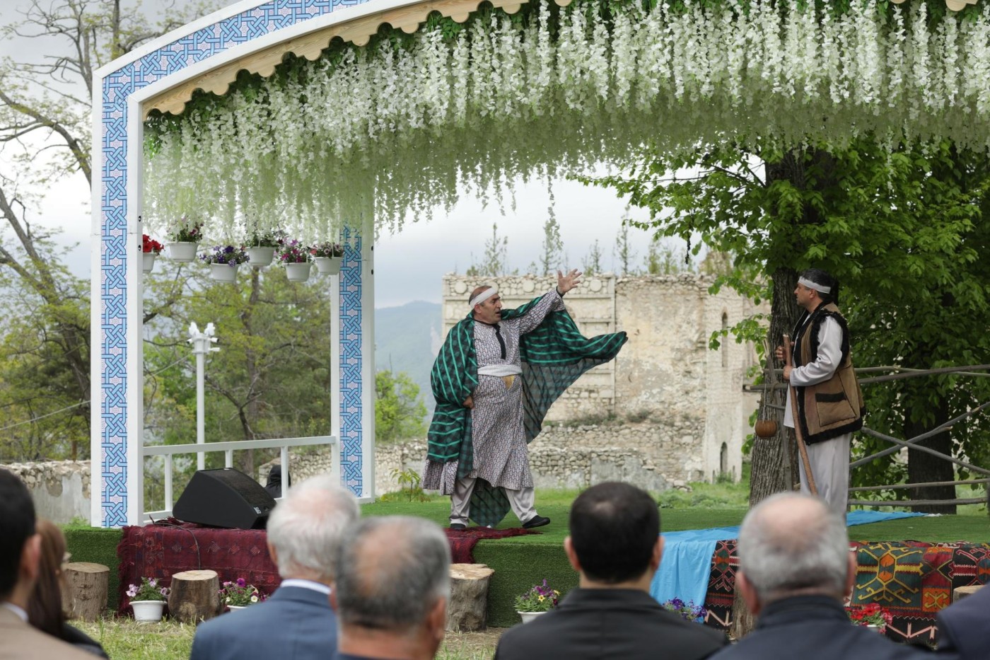 "Xarıbülbül" Beynəlxalq Musiqi Festivalı başlayıb - FOTOLAR