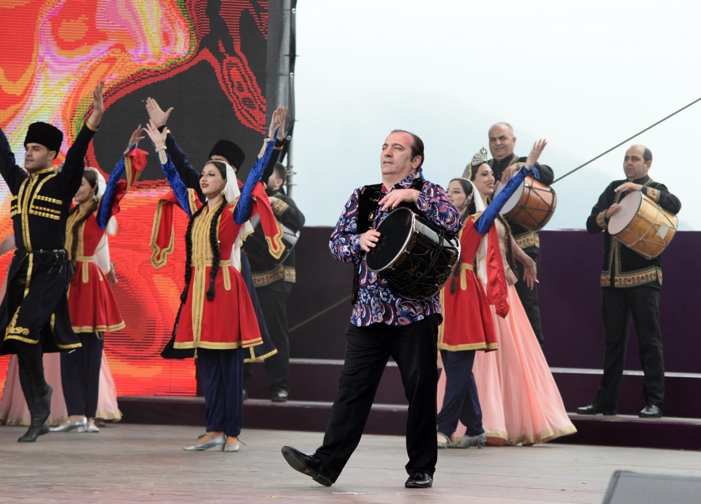 Şuşada “Xarıbülbül” Beynəlxalq Musiqi Festivalının qala-konserti olub - FOTOLAR