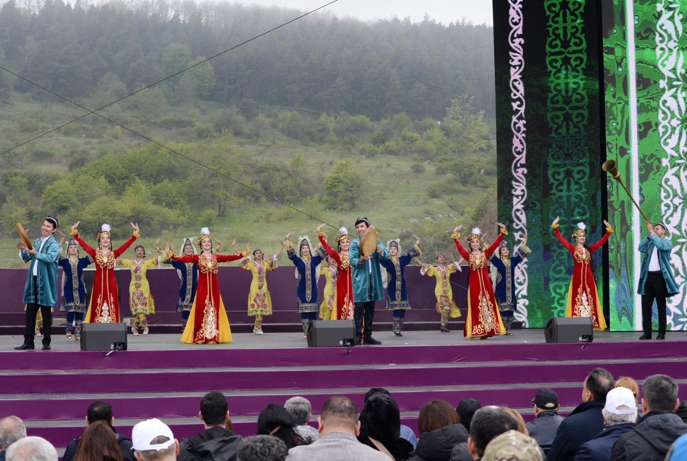 Şuşada “Xarıbülbül” Beynəlxalq Musiqi Festivalının qala-konserti olub - FOTOLAR