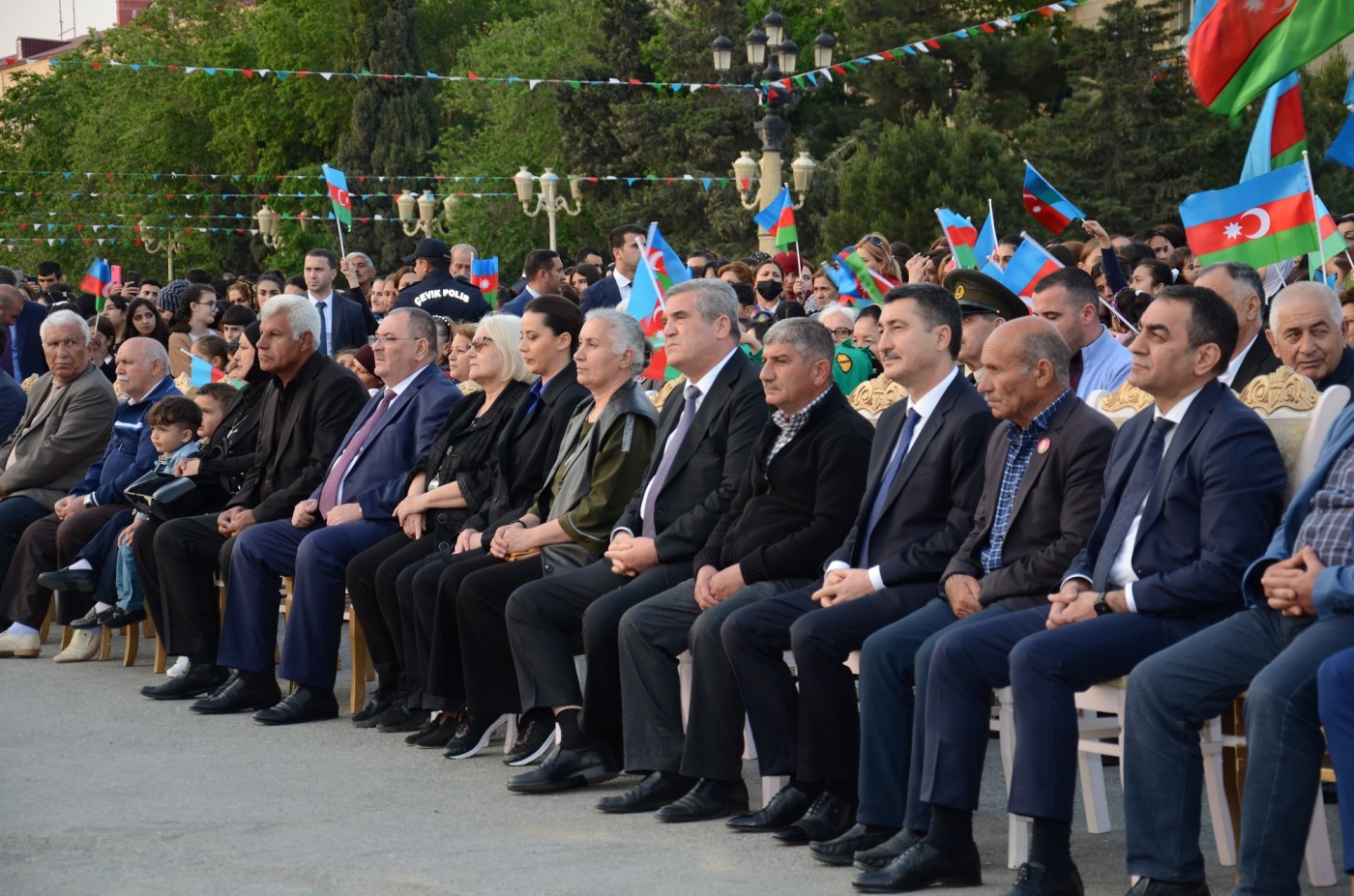 Qaradağda bayram konserti keçirildi - FOTOLAR