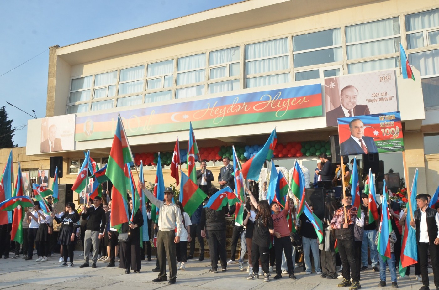 Heydər Əliyevin anadan olmasının 100 illik yubileyinə həsr olunmuş tədbir keçirildi - FOTOLAR