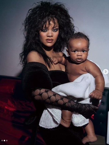 Rihanna 1 ildən sonra övladının adını açıqladı - FOTOLAR