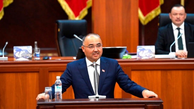 "Heydər Əliyevin xalqı üçün danılmaz böyük xidmətləri olub" - Qırğızıstan parlamentinin spikeri