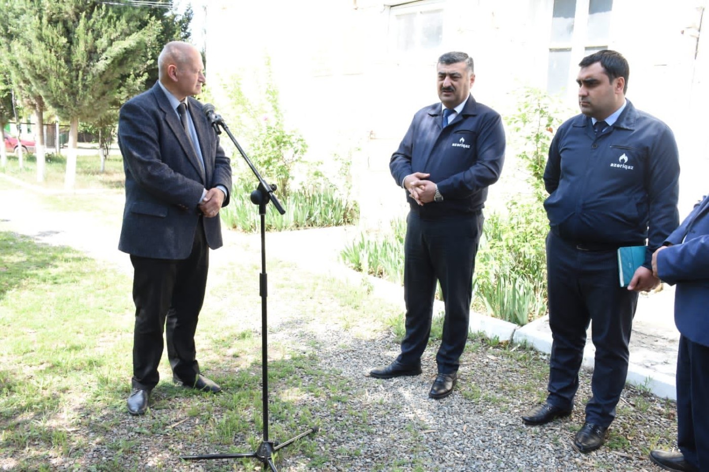 Kənd sakinləri “Açıq mikrofon”da müraciətlərini ünvanladı - FOTO