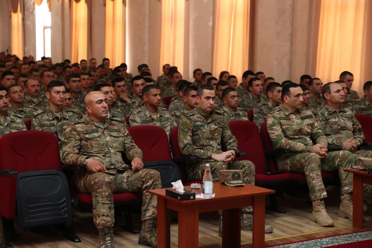 Hərbi Prokurorluq “Heydər Əliyev İli” ilə bağlı tədbir keçirdi - FOTOLAR