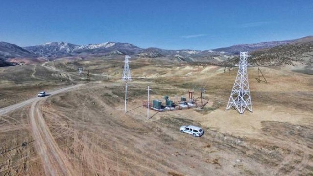 “Azərişıq” Zod yaşayış məntəqəsində 35 kV-luq xəttin çəkilişini yekunlaşdırdı - VİDEO